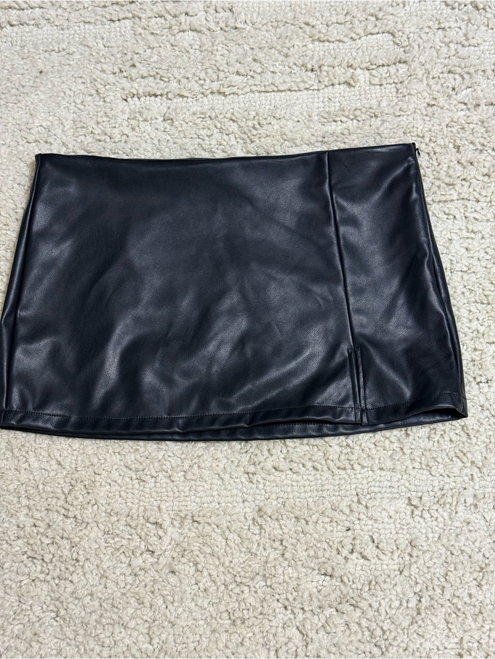 New Indigo Rising Low Rise Faux Leather Miniskirt With Stretch Size Large